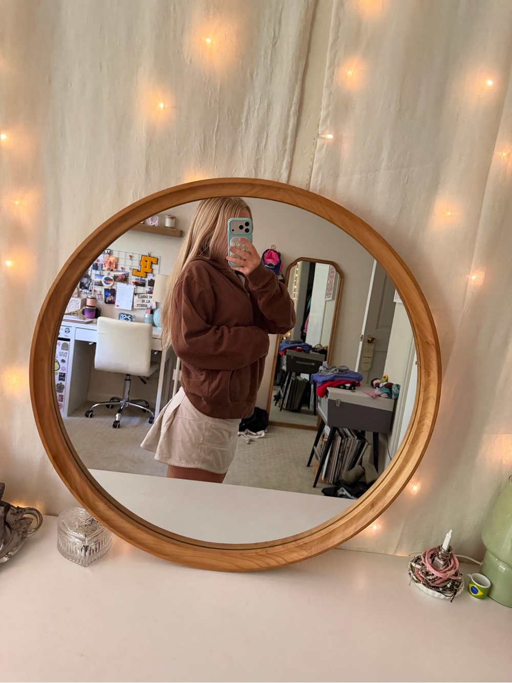 Brandy Melville brown christy hoodie - Picture 2 of 5